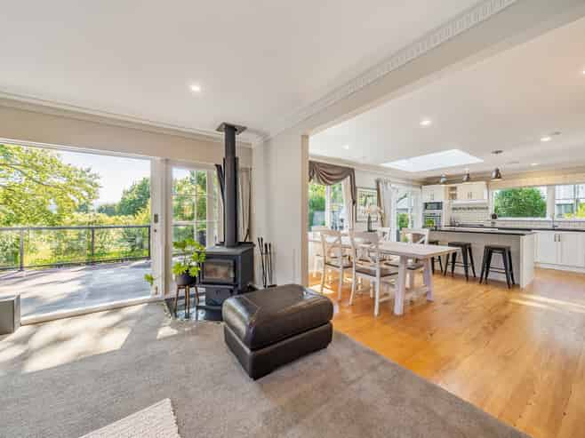 110 Barton Avenue, Heretaunga