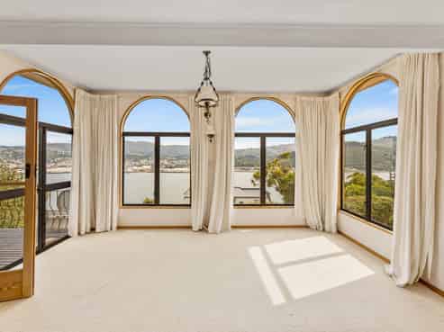 12 Shandon Road, VAUXHALL