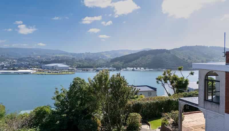 12 Shandon Road, VAUXHALL