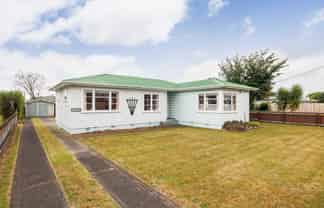 11 Bartholomew Road, Levin