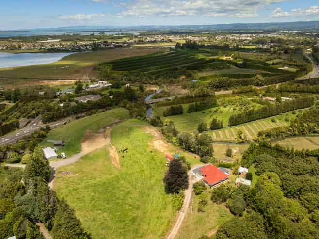 285b State Highway 2, Tahawai