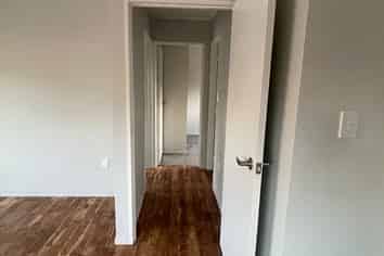 2/13 Estelle Place, Farm Cove