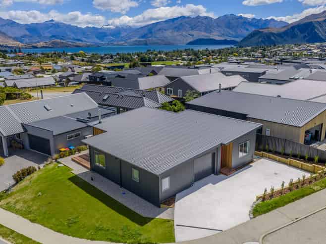 3 Landsborough Lane, Wanaka