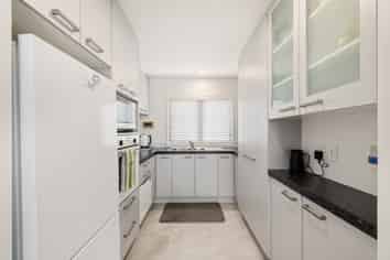 2/36 Champion Street, Saint Albans