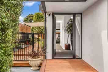 151 Rocking Horse Road, Southshore