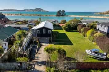 125 Stornoway Street, KARITANE