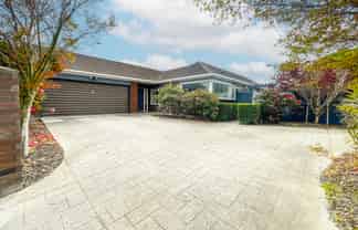 15 Pyatt Place, Redwood