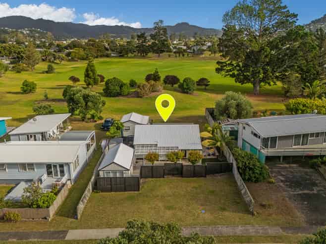 32 Kennedy Park Drive, Pauanui