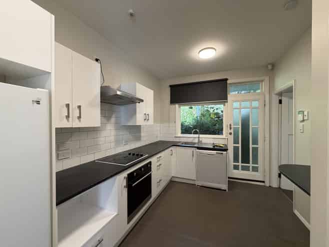 B/4 Easdale Street, Kelburn