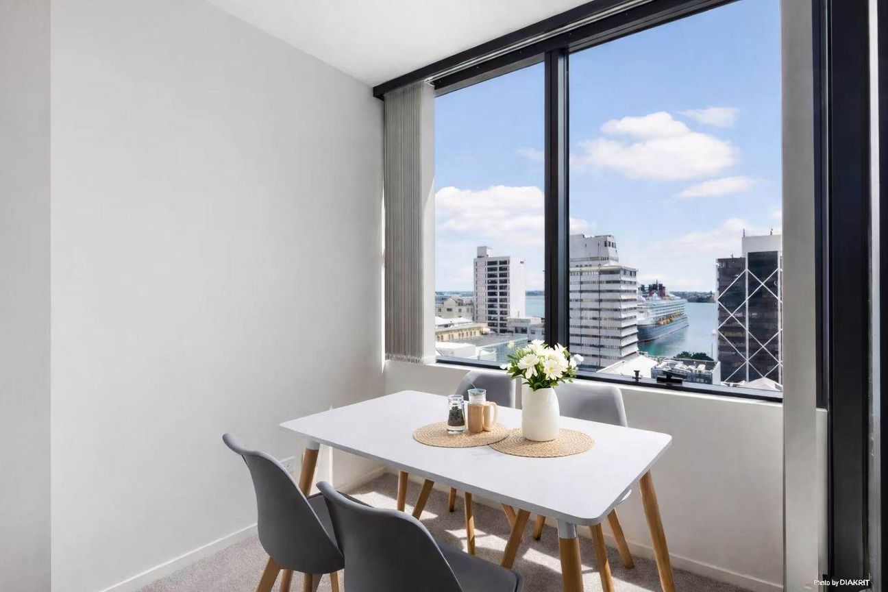 Premium Central Living in Pacifica - Bild 6
