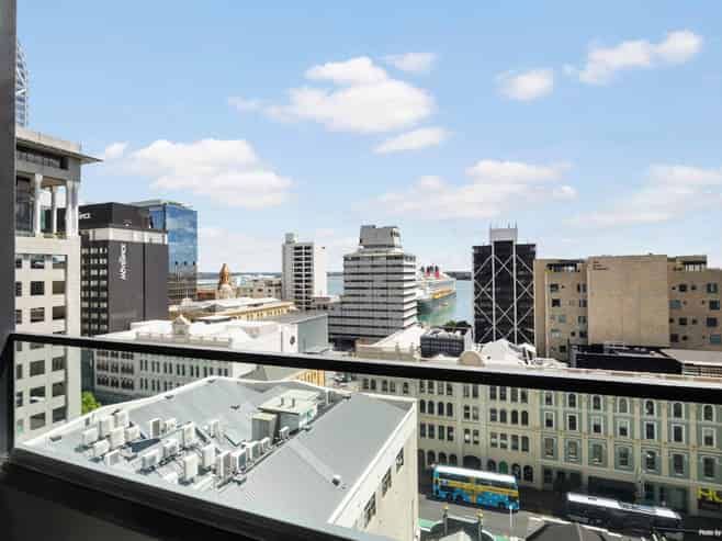 1003/10 Commerce Street, Auckland Central