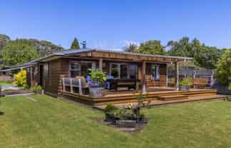 5 Puriri Road, WAIKANAE