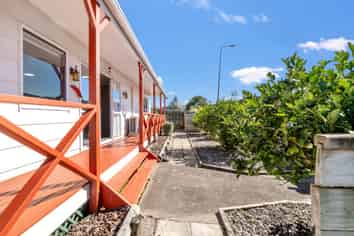 10 Taonui Street, Waitarere Beach