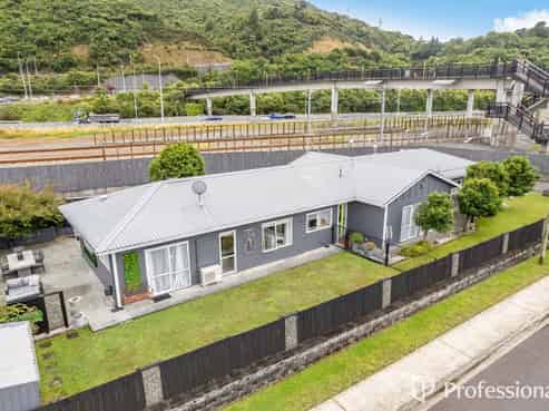 10 Cottle Heath Close, Manor Park