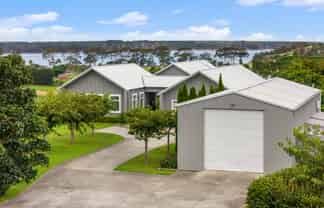 192B Ongare Point Road, Katikati