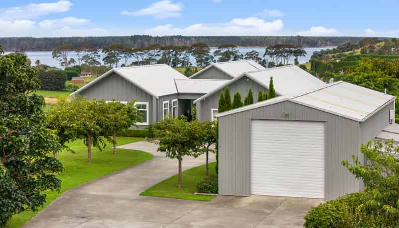 192B Ongare Point Road, Katikati