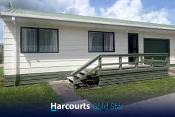 8A Menzies Place, Paeroa