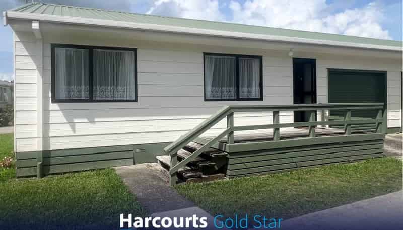 8A Menzies Place, Paeroa