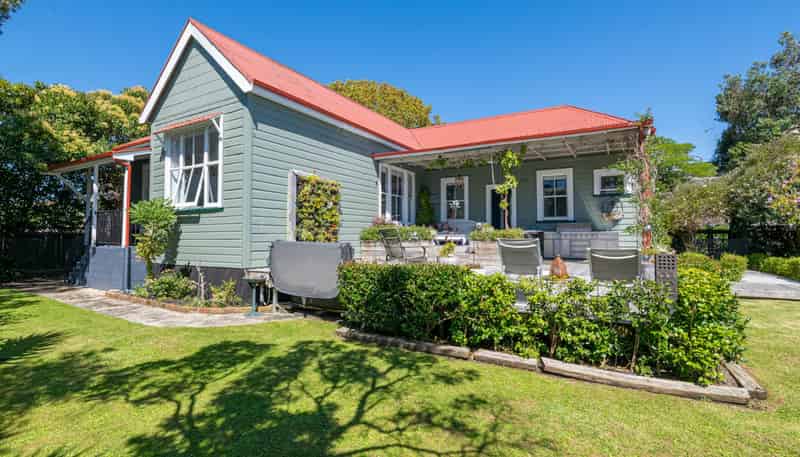 1 Green Lane, Helensville