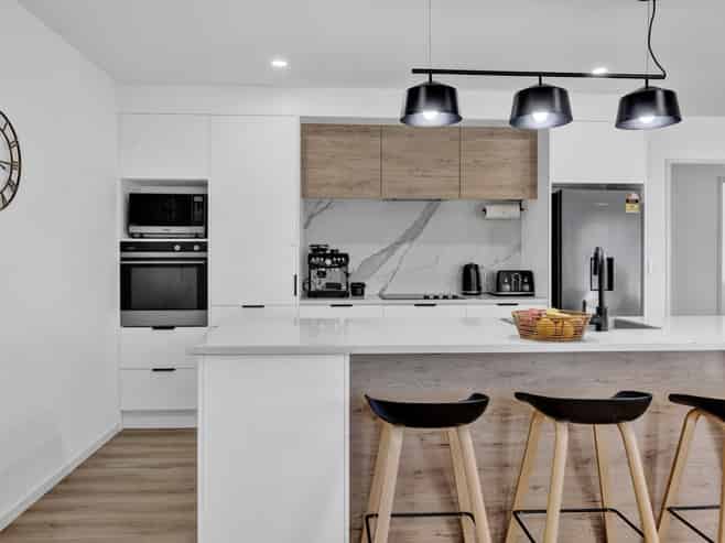 35 County Drive, Hawera