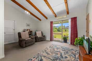 33 Wakamarina Road, Canvastown
