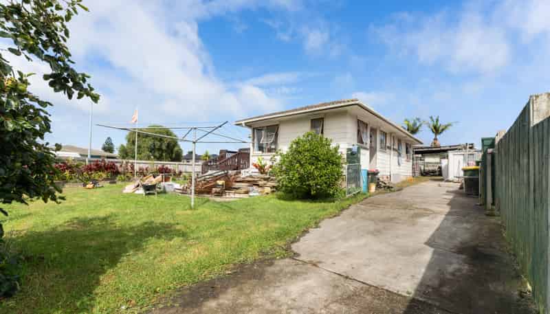 21 Sharland Avenue, Manurewa