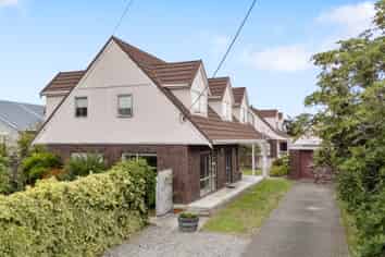 4 Malcolm Street, Martinborough