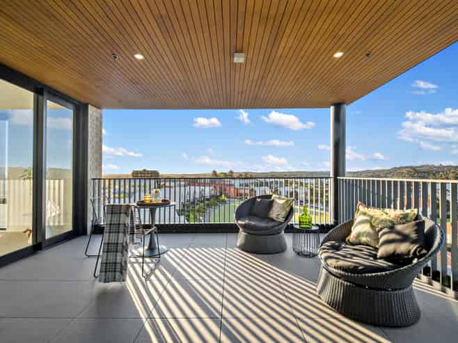 501/45 Hudson Bay Road, Hobsonville