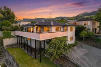 5 Kingsley Place, Richmond