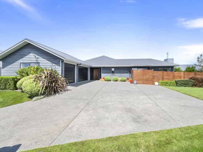 9 Saint Heliers Grove, Fitzherbert