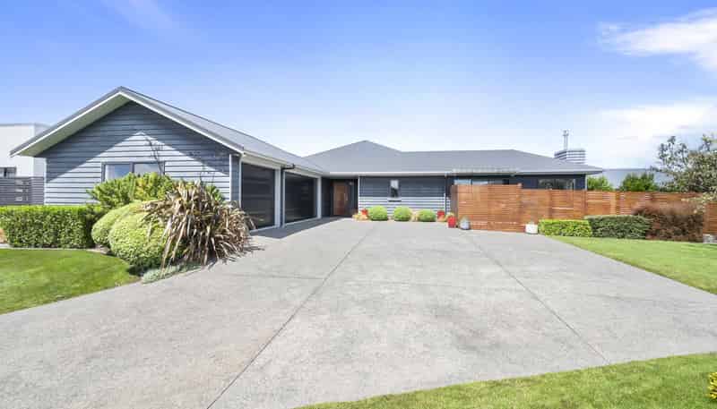 9 Saint Heliers Grove, Fitzherbert