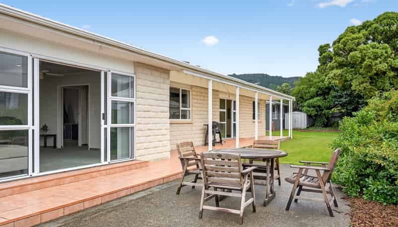 40 Lyon Street, Featherston