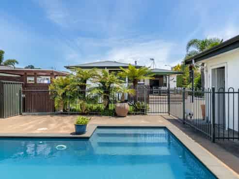 8 Forsyth Street, Taradale