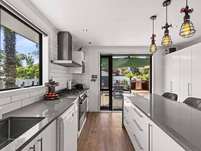 8 Forsyth Street, Taradale