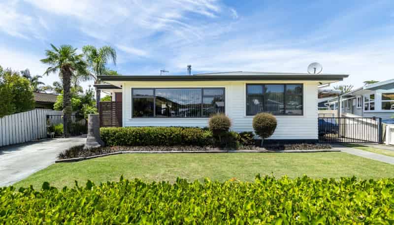 8 Forsyth Street, Taradale