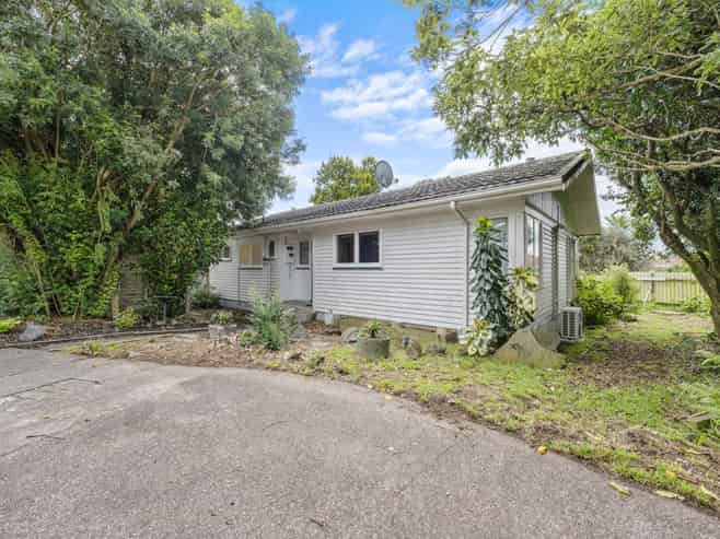 44 Cape Road, Mangere