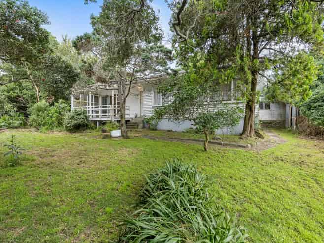 44 Cape Road, Mangere