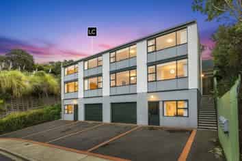 2/11 Anderson Terrace, Mount Cook