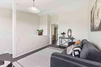 2/11 Anderson Terrace, Mount Cook