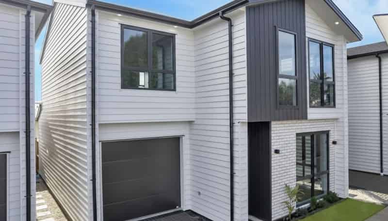 24B Duggan Avenue, Mangere