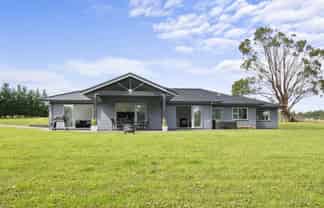 872A Reid Line East, Bunnythorpe