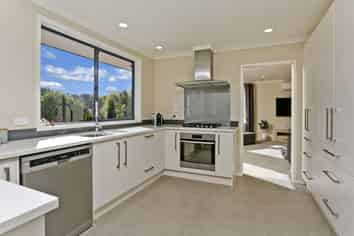 31 Brigham Young Drive, Albany