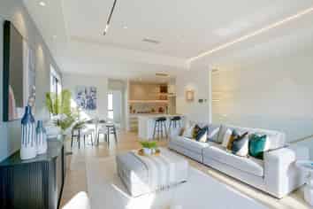 14 Tikati Rise, Long Bay