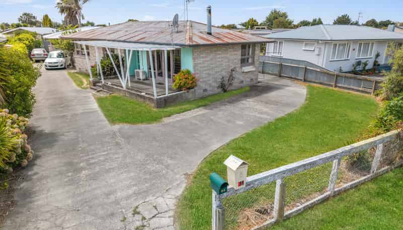 8 Kauri Street, Taradale