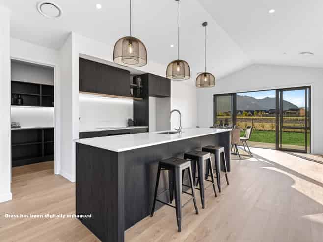 11 Packer Road, Wanaka