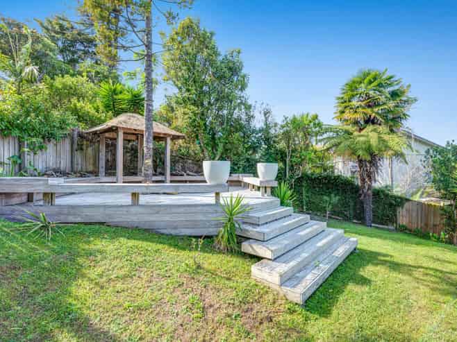 806a Beach Road, Browns Bay