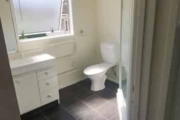 2/70 Glamorgan Drive, Torbay