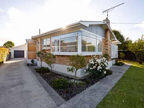 43 Silverdale Road, Silverdale