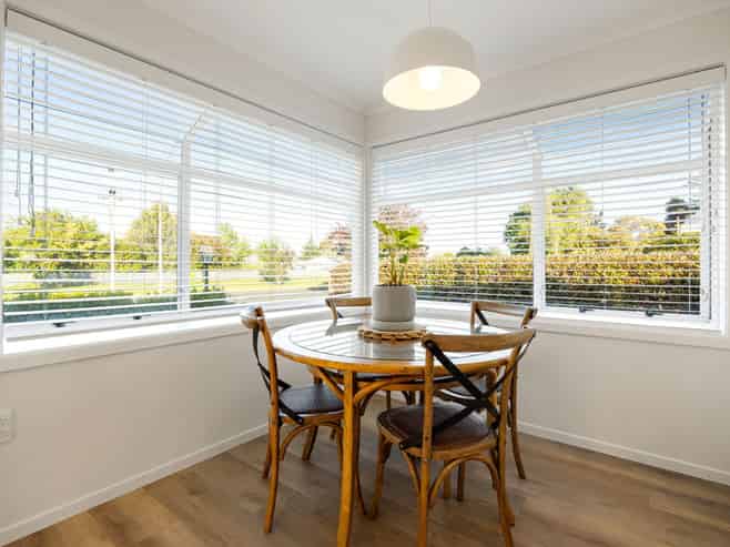 43 Silverdale Road, Silverdale