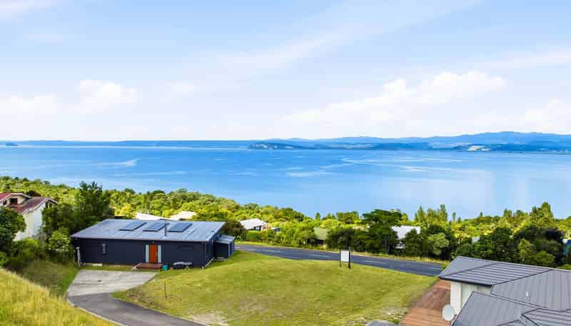 4 Delta View Lane, OMORI